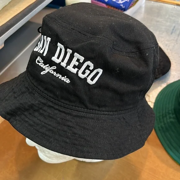 Bucket hat new hat San Diego California - Picture 2 of 5